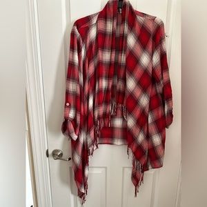 Cato black, white and red kimono with fringes.